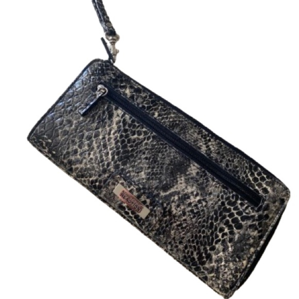 Women’s Kenneth Cole Reaction Wristlet